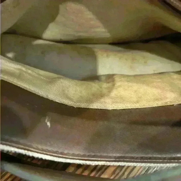 etienne aigner handbag - Picture 5 of 5